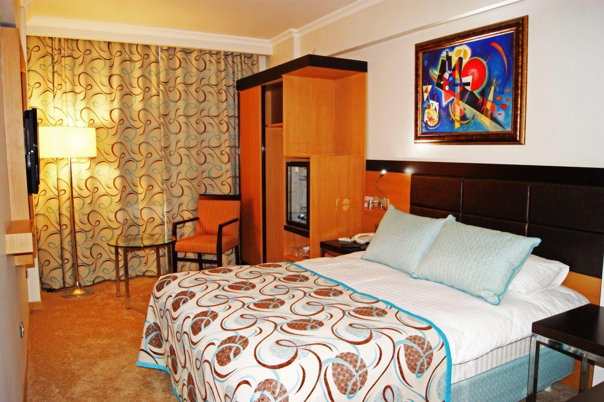 Elit Asya Hotel Balıkesir Exterior foto